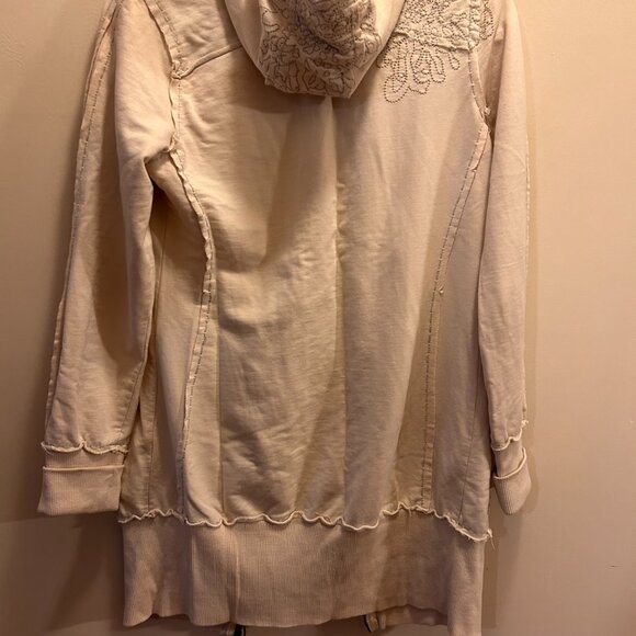 Spring Coat - Picture 5 of 5